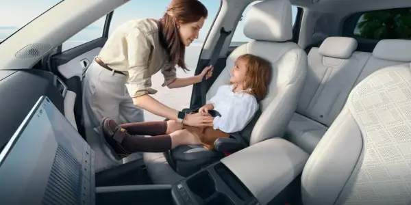 BYD ATTO 2 DM-i comfort features and practical interior