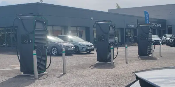 ENVEVO Rapid 150kW charger